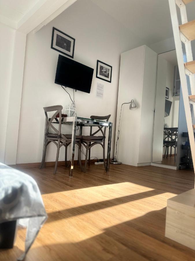 Happyhouse Apartment มิลาน ภายนอก รูปภาพ